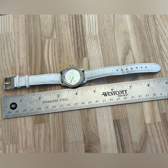 Citizen Eco-Drive Ladies Watch Crystals Pearl Dial Stainless and Rose Gold Dial - Picture 14 of 14